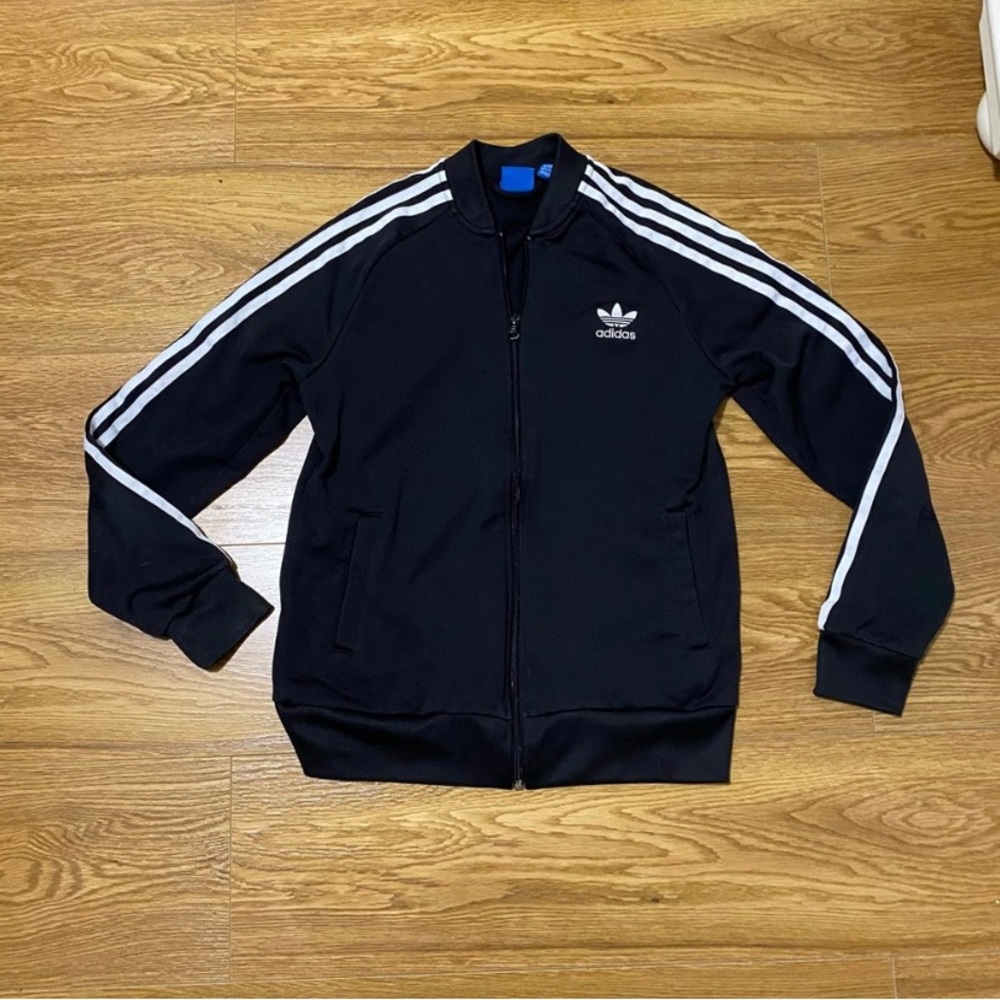Adidas tracksuit set